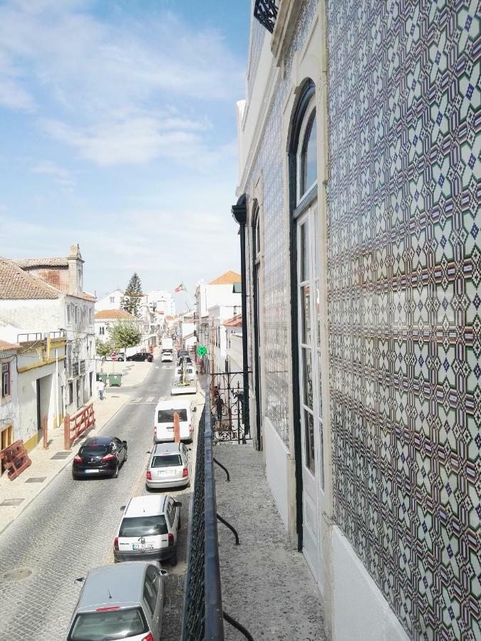 מלון אזמבוז'ה Casa Da Rainha מראה חיצוני תמונה