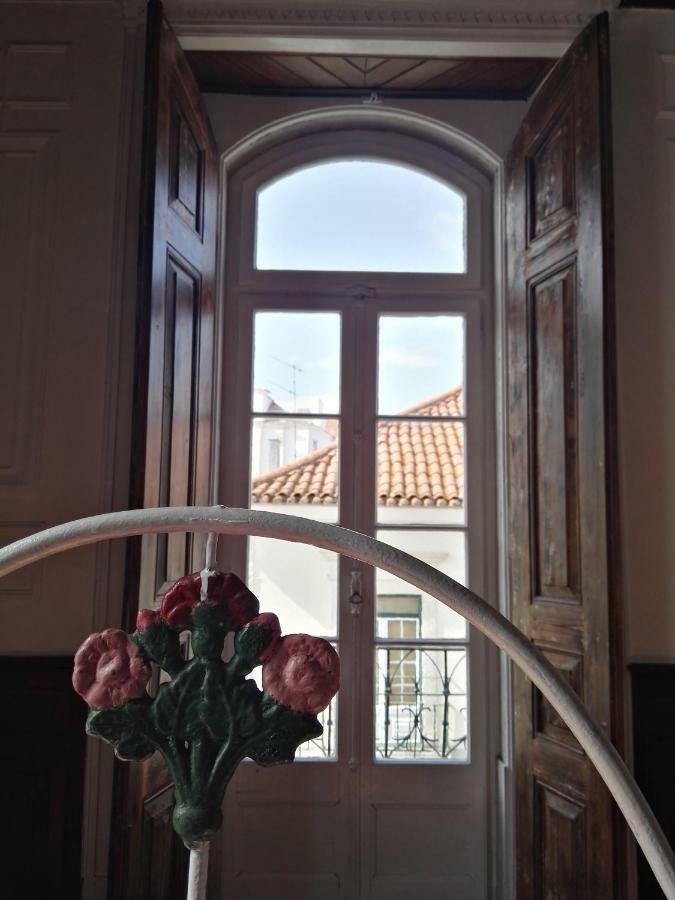 מלון אזמבוז'ה Casa Da Rainha מראה חיצוני תמונה
